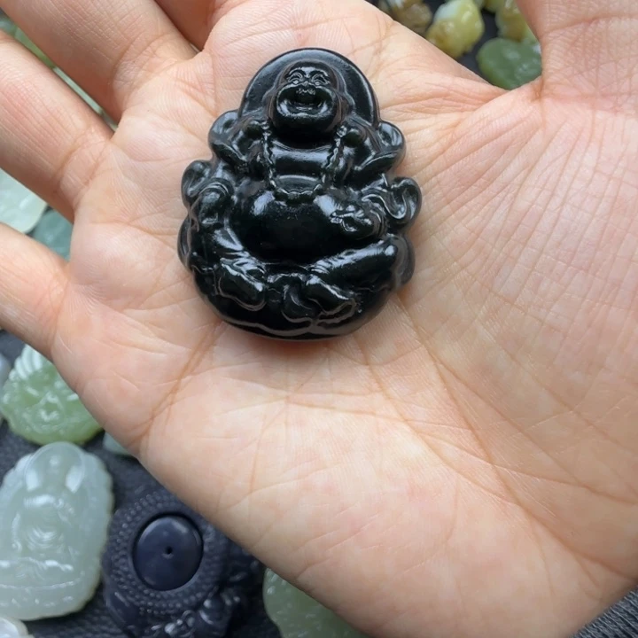 和田玉未镶嵌珠宝奇石