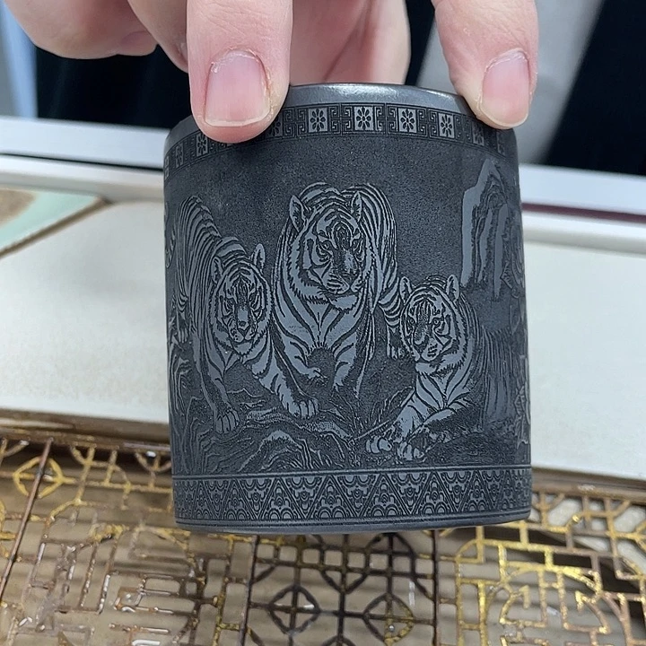 茶杯紫砂五虎主人杯