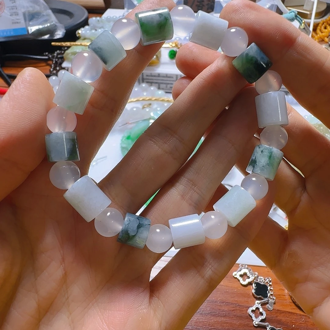 翡翠未镶嵌手链翡翠68