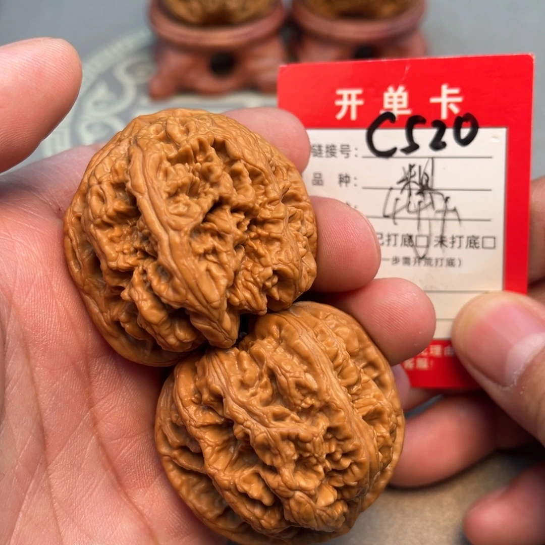 文玩核桃吊坠文玩