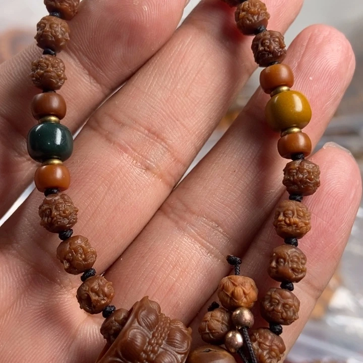 橄榄核吊坠今天的