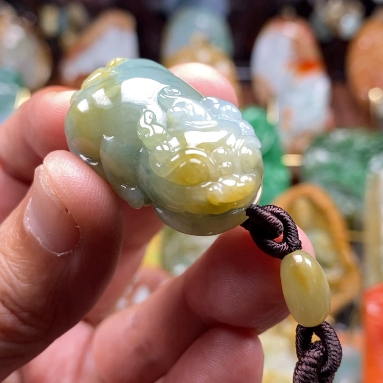 【闪购商品】翡翠未镶嵌颈饰缅甸翡翠A货吊坠
