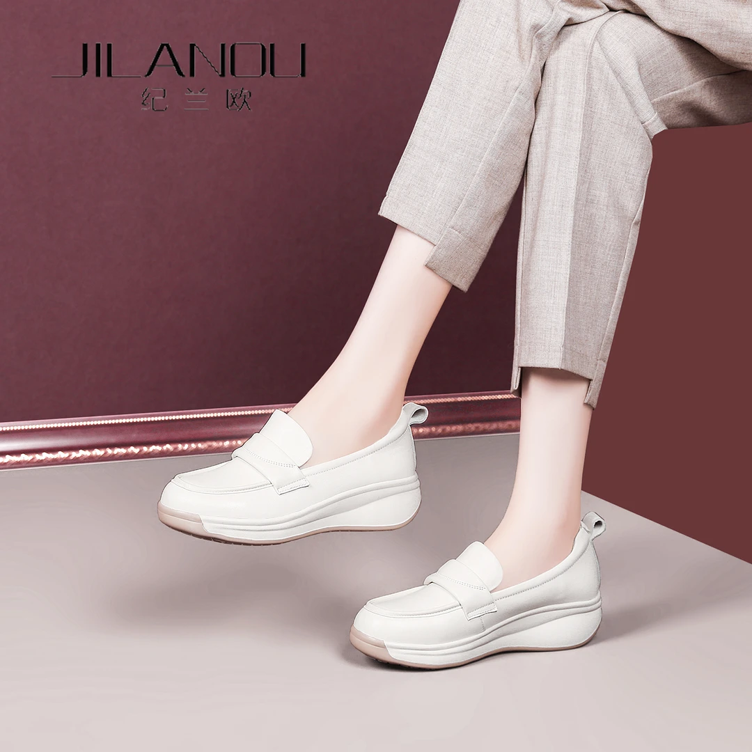 真皮软底乐福鞋女2025秋新款厚底坡跟妈妈单鞋一脚蹬懒人休闲女鞋