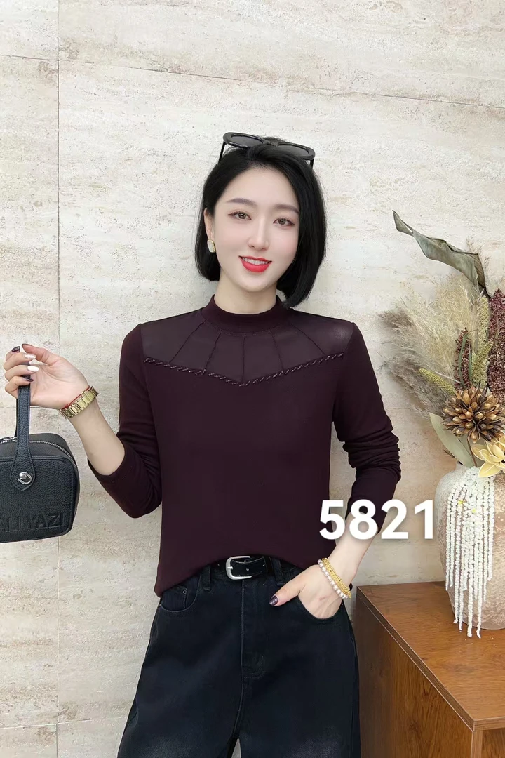 5821秋冬新品洋气显瘦网红法式钉珠半高领显瘦气质女士T恤上衣