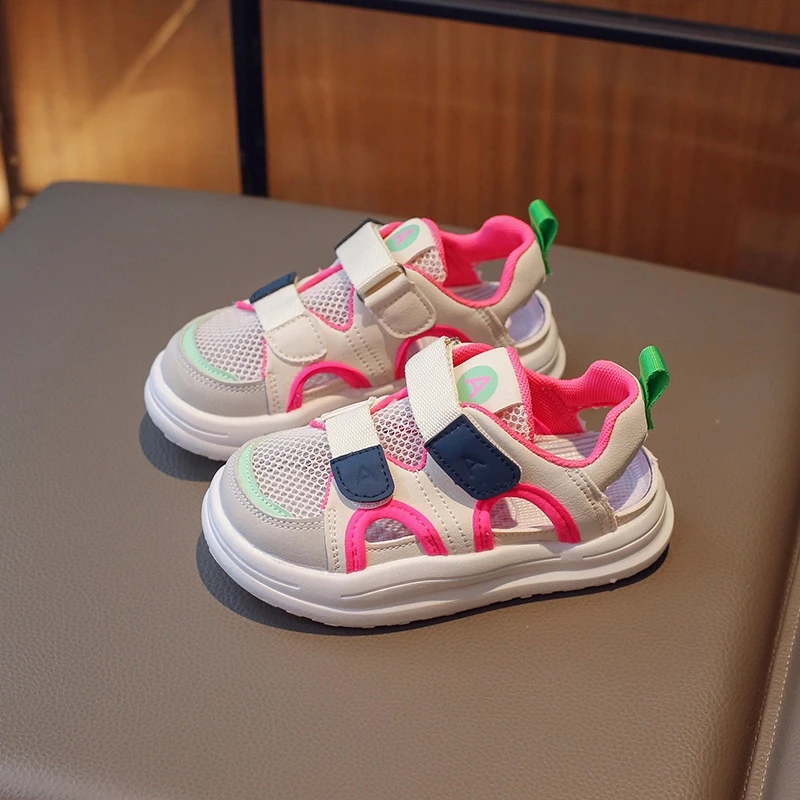 ABC 女童运动凉鞋2025夏季新款中大童镂空包头沙马卡龙运动小白鞋