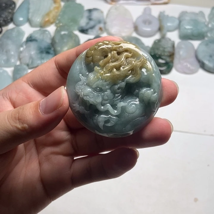 未镶嵌定制翡翠龙牌25