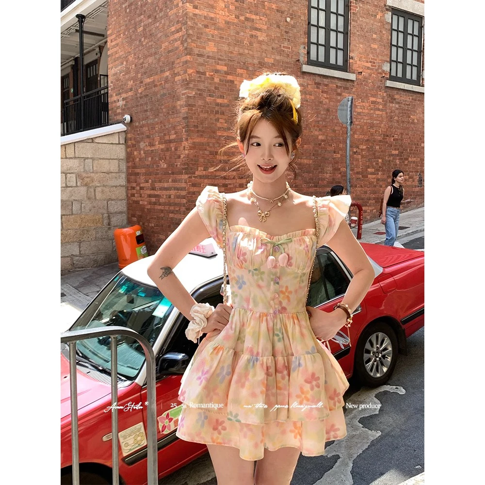 【彩虹朵朵】 春日少女感彩色印花吊带裙