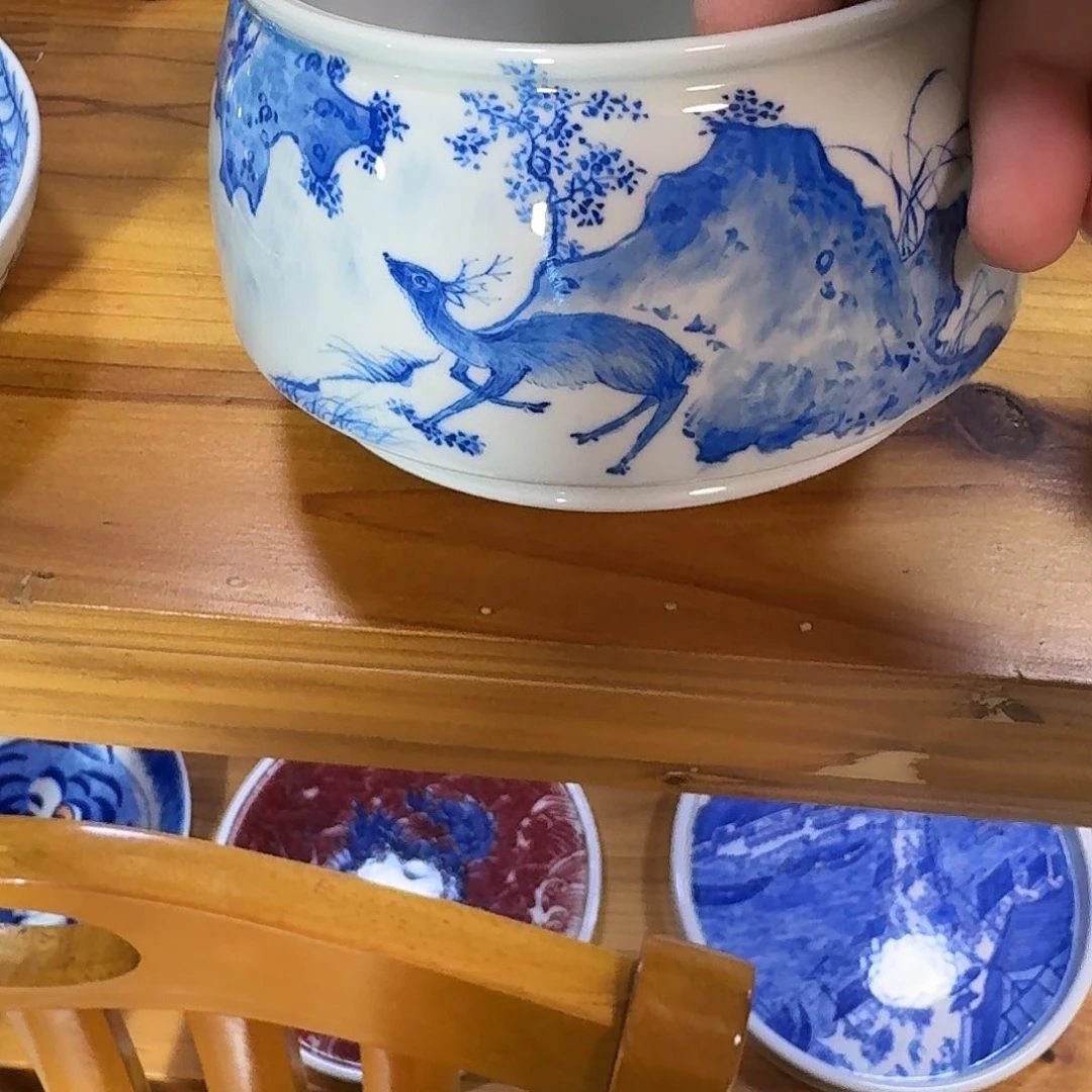 沐***)现代景德镇陶瓷杯