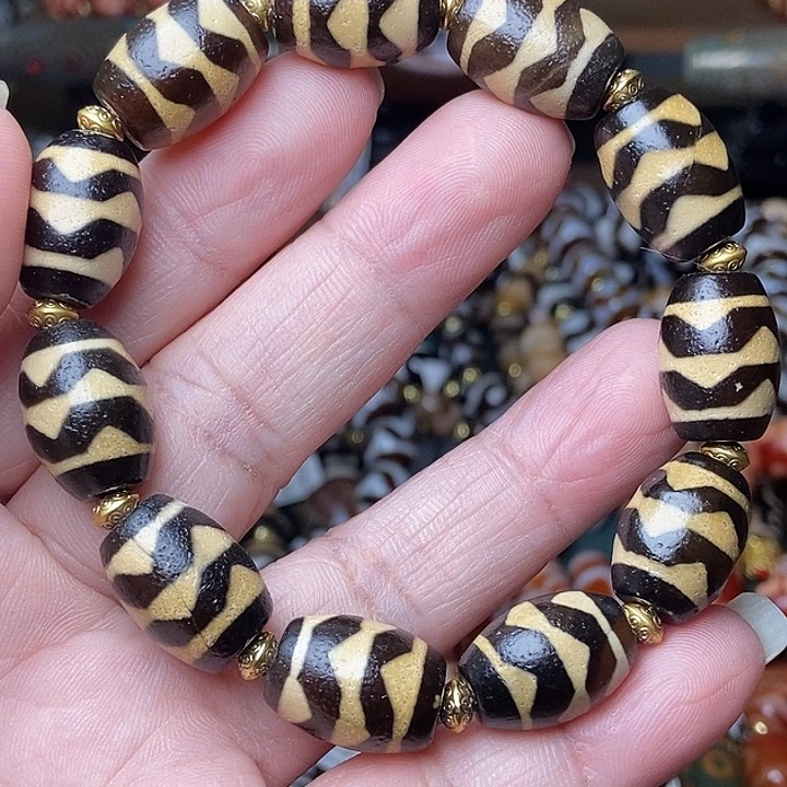 玛瑙/玉髓未镶嵌手链