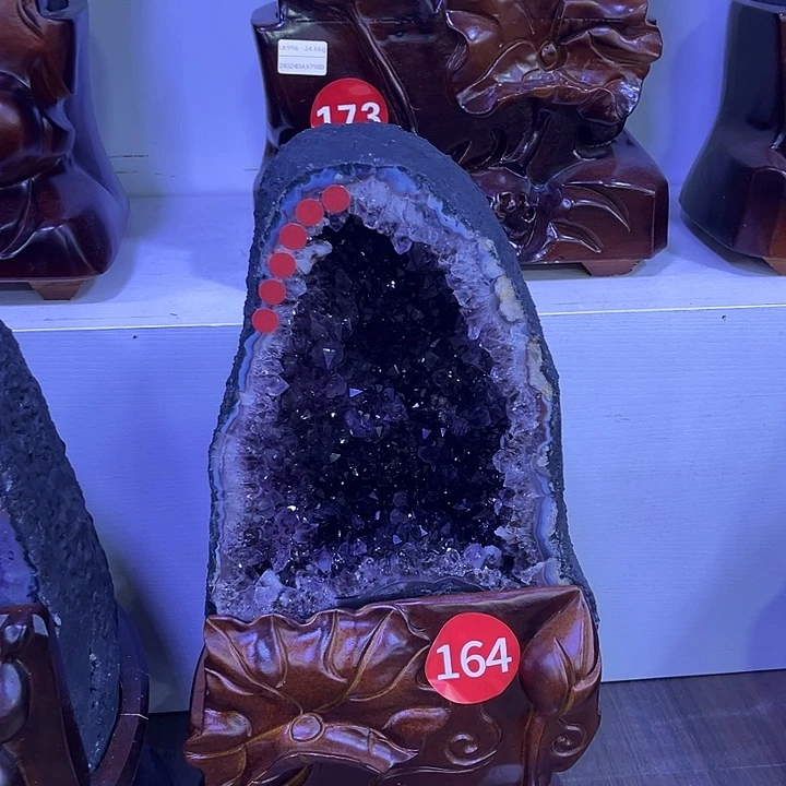 未镶嵌大型摆件（非配饰）紫晶