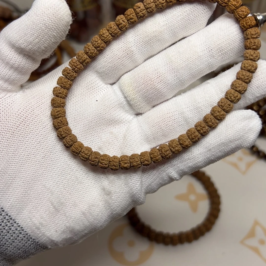 吊坠柏香籽/百香籽7mm盘龙全品