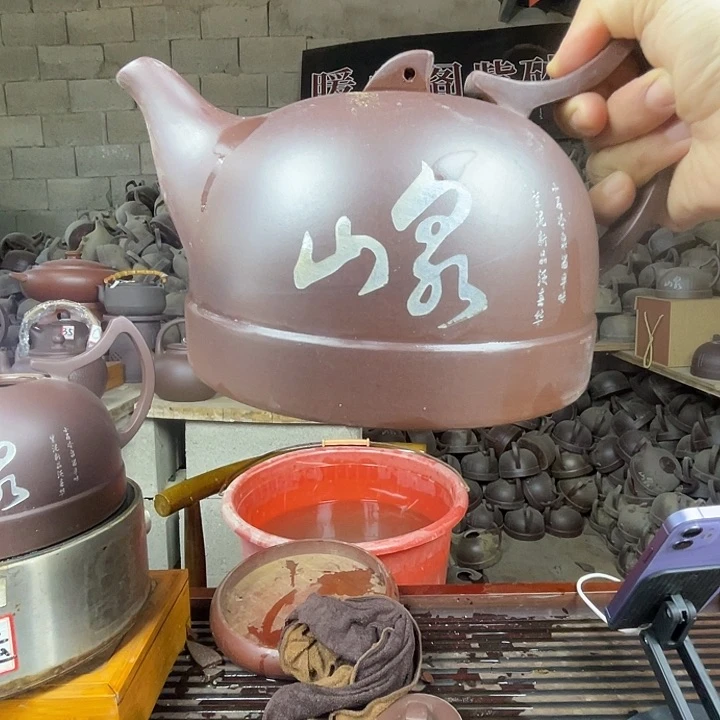 紫砂等珍贵文物的保护工作也得到了加强