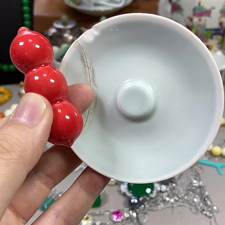 瓷片不哈哈哈哈哈哈哈哈哈哈吧