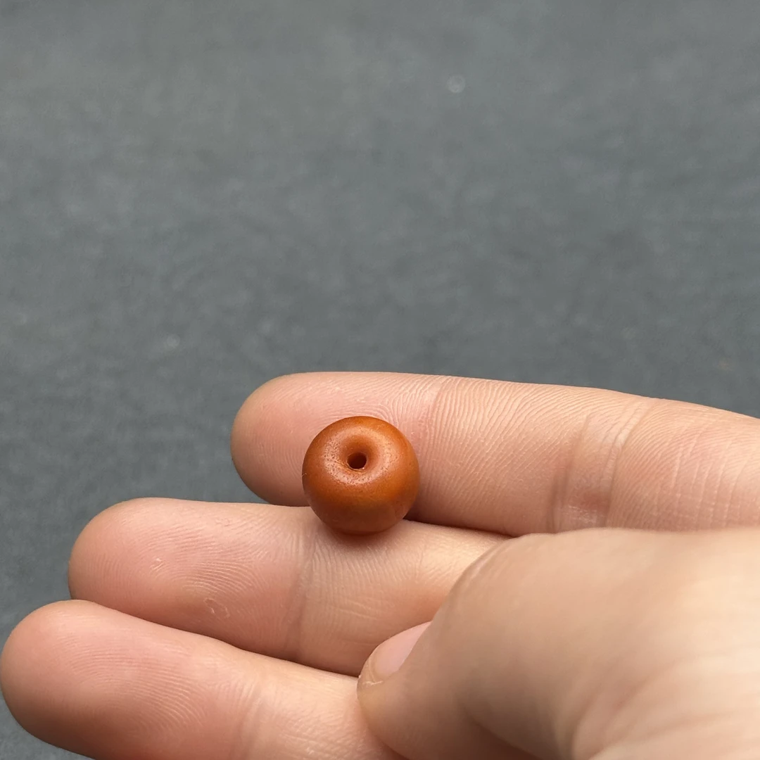 Y6713天然原矿蜜蜡 老蜡墩子 12*8mm抖音基地质检发货