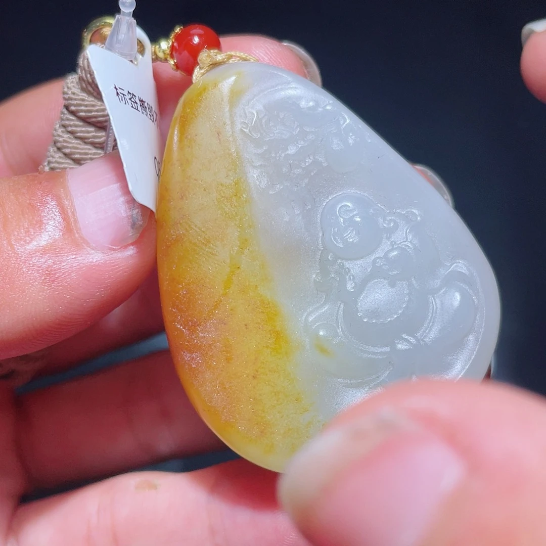 和田玉把件未镶嵌D2