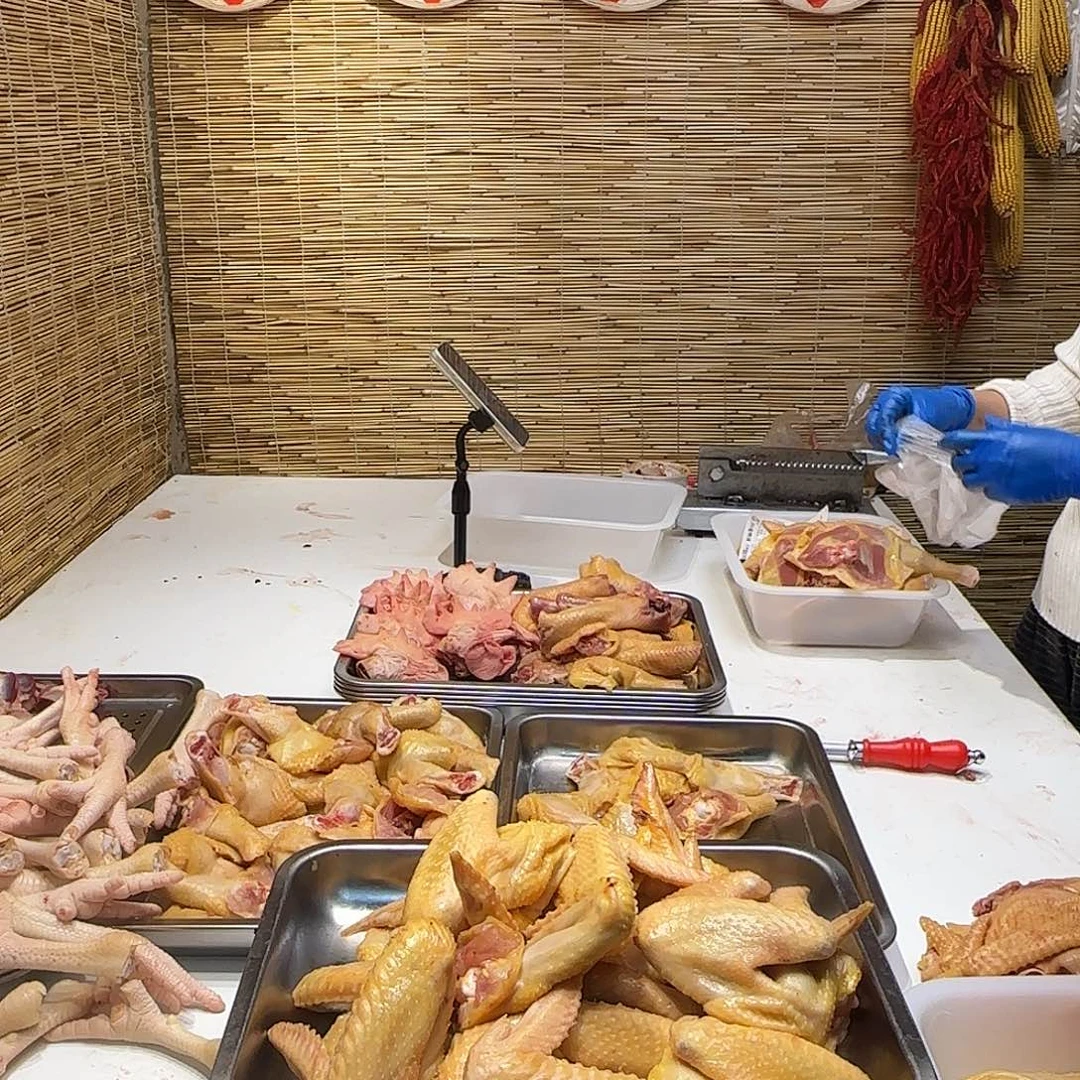 6月中国大陆食用农产品鸡翅5.01斤