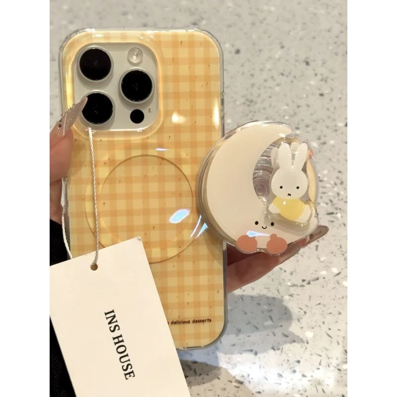 简约黄色格纹月亮米菲兔支架适用iphone16promax手机壳磁吸苹果15