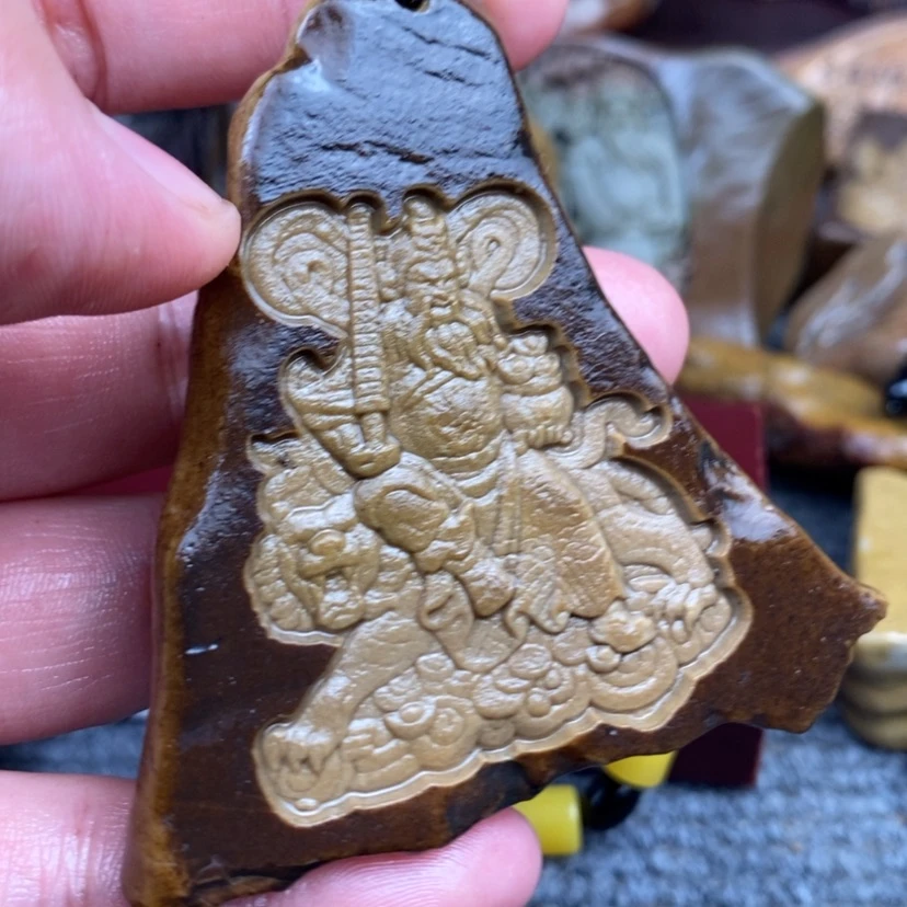 【闪购商品】原石雕刻手把件