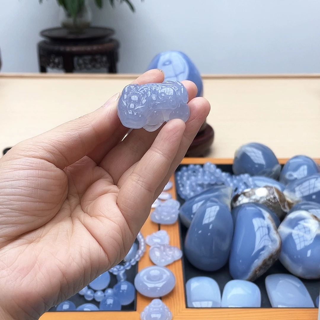 玛瑙/玉髓蓝玉髓未镶嵌