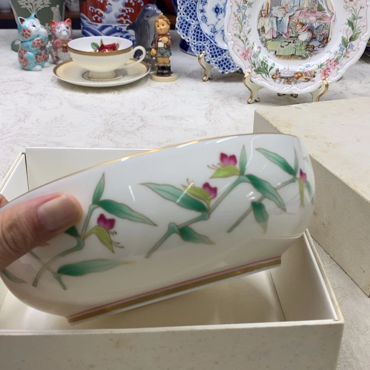 紫砂金瓷阁精品瓷器店
