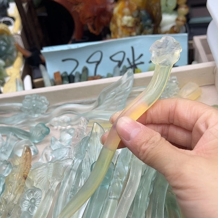 蛇纹石玉未镶嵌发簪