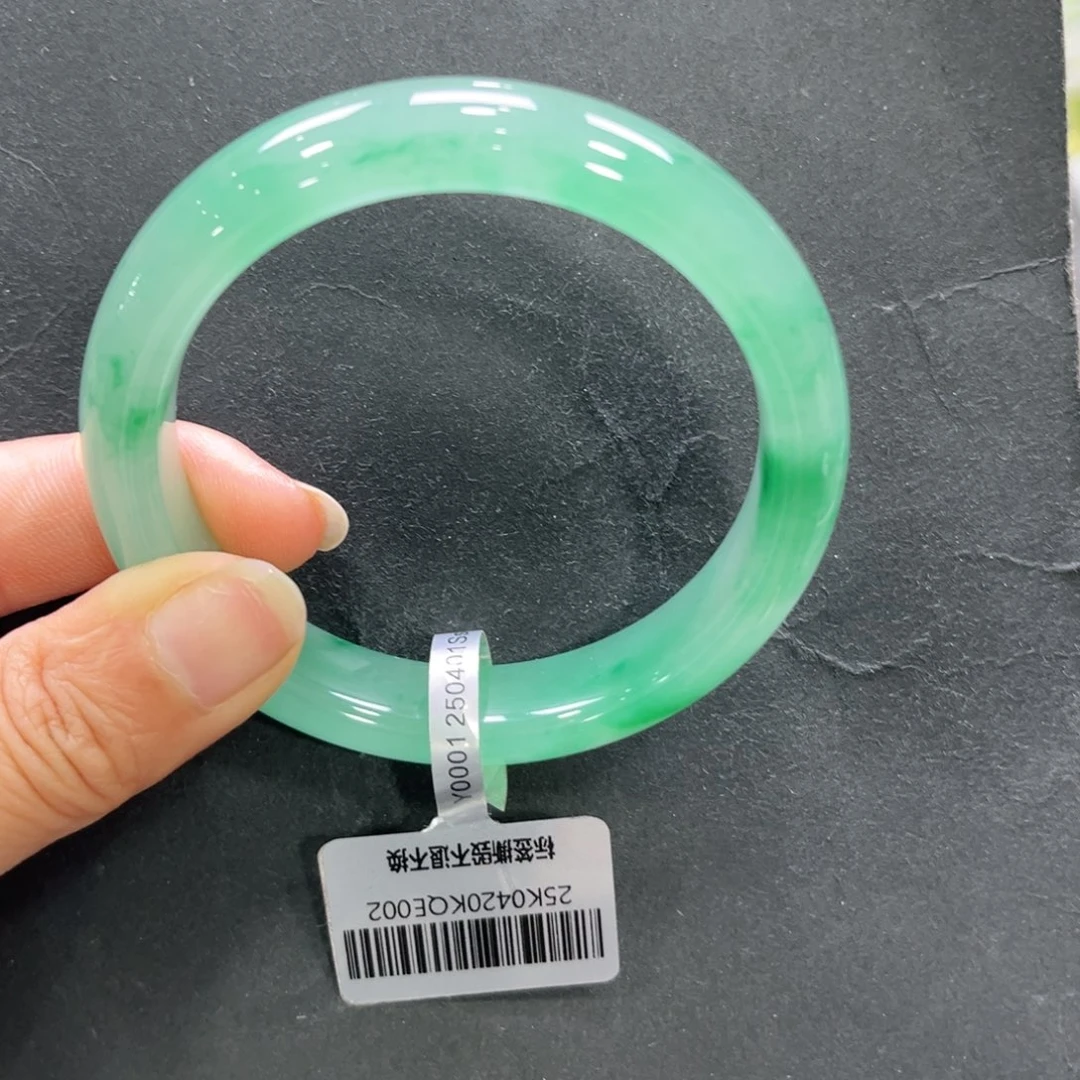 石英质玉（非洲翠）未镶嵌手镯➕小玥57