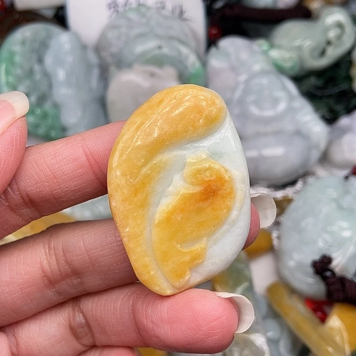 颈饰未镶嵌翡翠翡翠