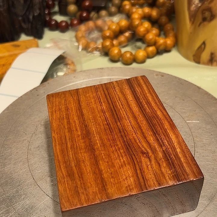 果***汁紫檀木类端景台檀香