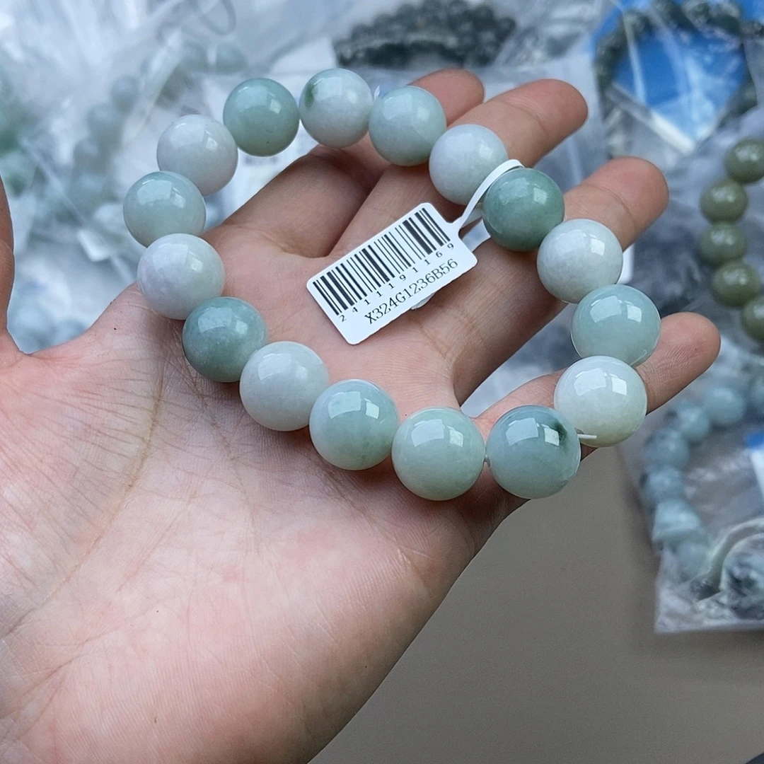 定制翡翠未镶嵌翡翠翡翠