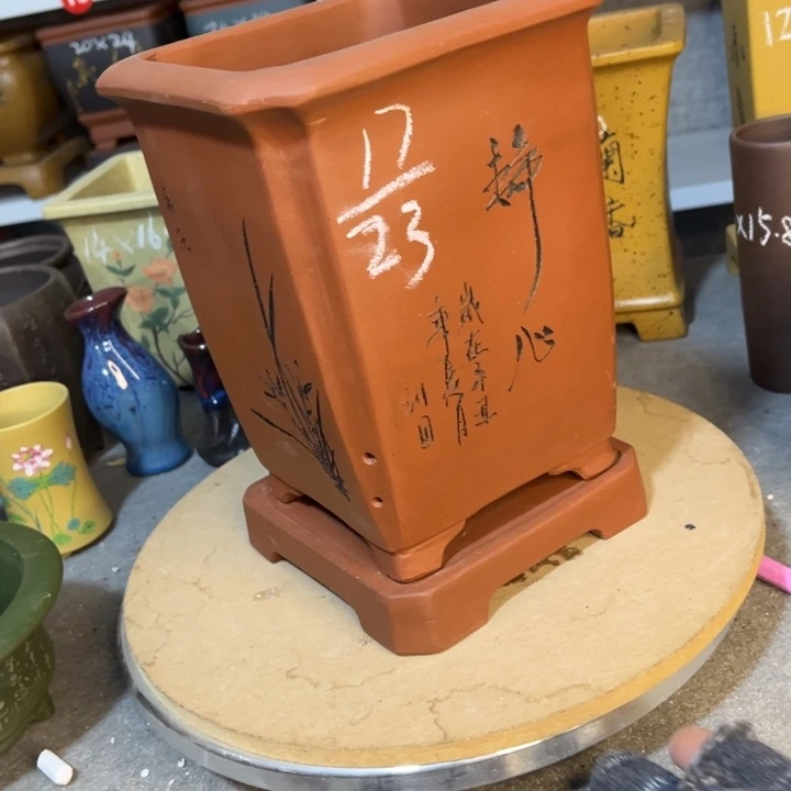 紫砂花盆紫砂花盆