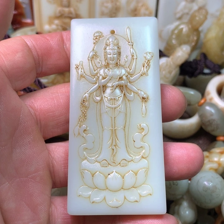 和田玉挂件未镶嵌知*者