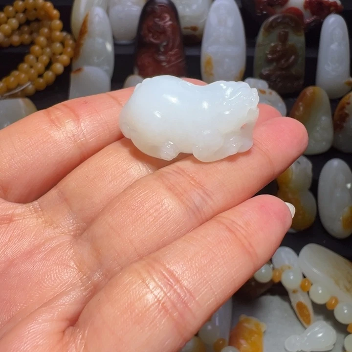 和田玉挂件未镶嵌