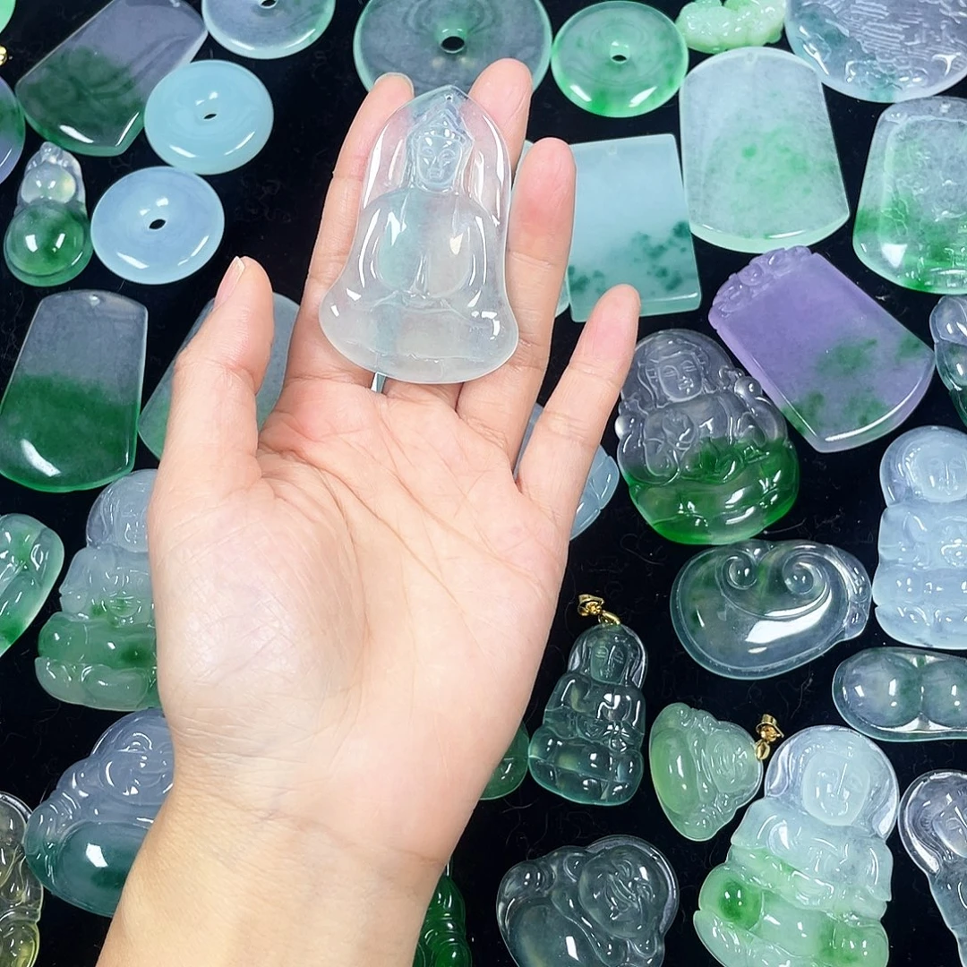 坤***翡翠未镶嵌颈饰吊坠