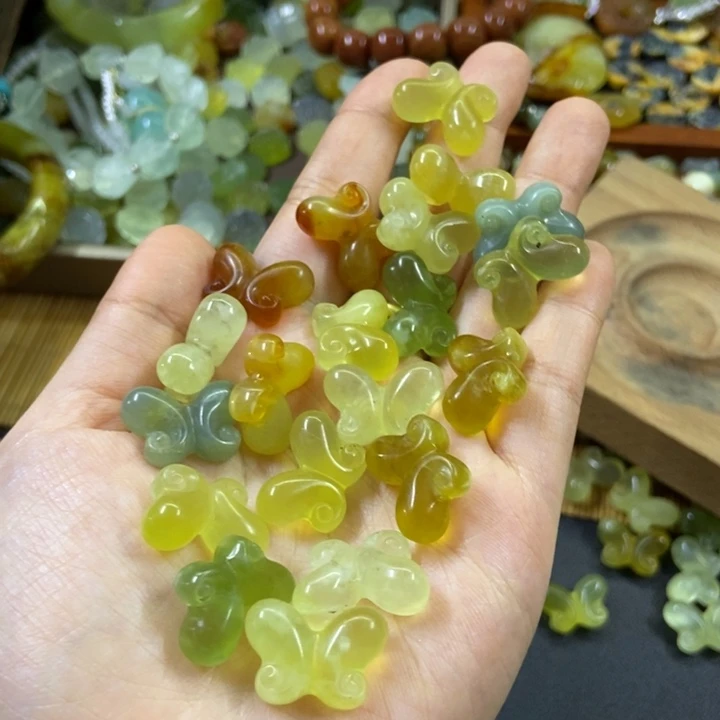 蛇纹石玉未镶嵌配件莫*