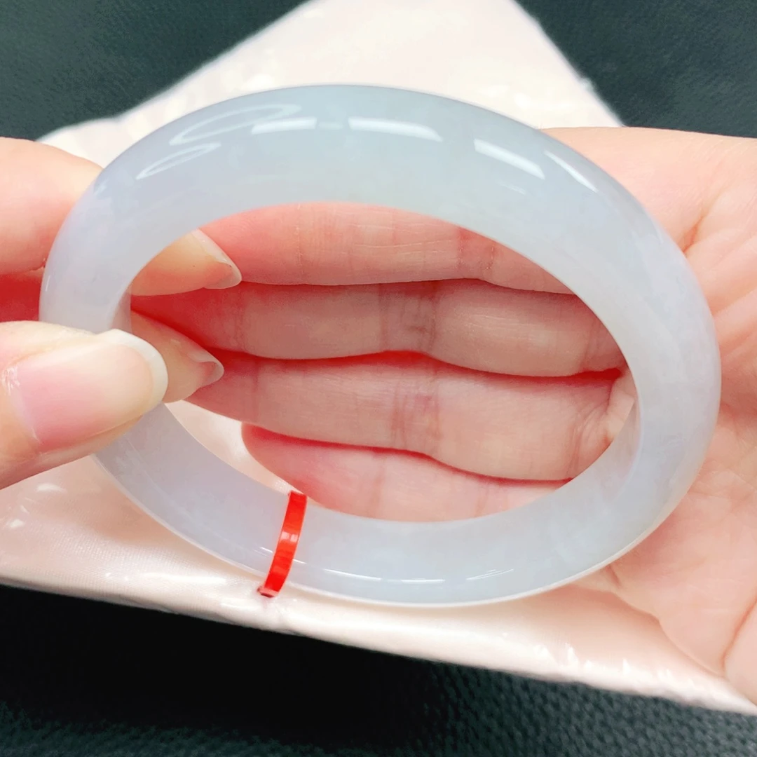 翡翠未镶嵌手镯58圈