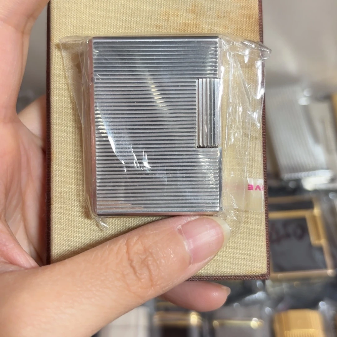 都登卡中古打火机