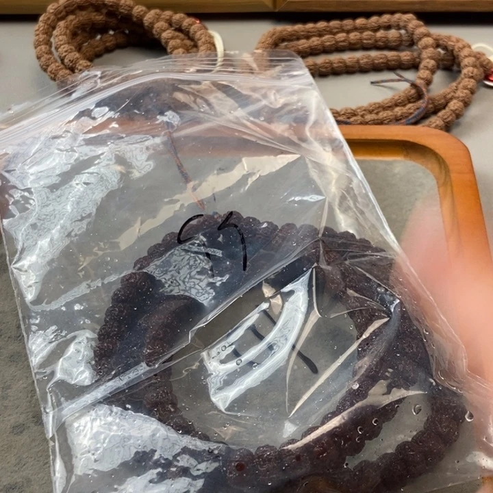 金刚菩提吊坠小*生老树王108卡10