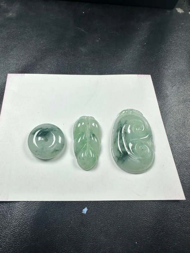 天然缅甸翡翠A货挂饰多样性