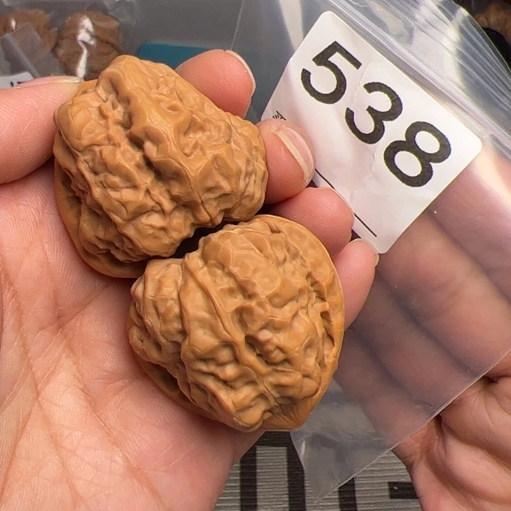 核桃38边42肚538号