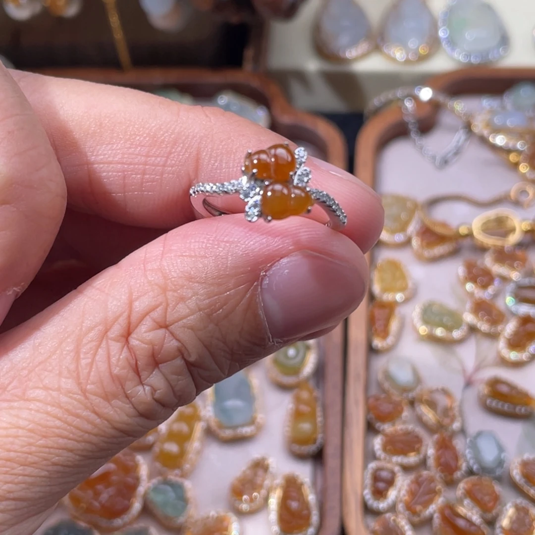 翡翠银S925镶嵌颈饰