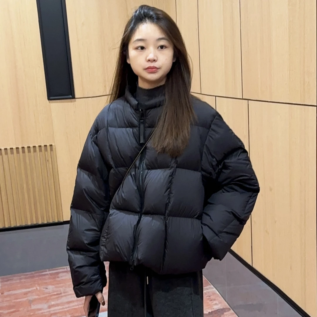 2503小方糖圆领轻软新国标白鸭绒羽绒服