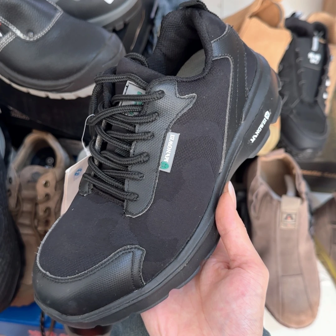 35码814。黑运动超轻