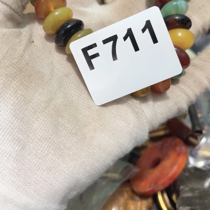 经***鸽瓷片直播间火爆热卖