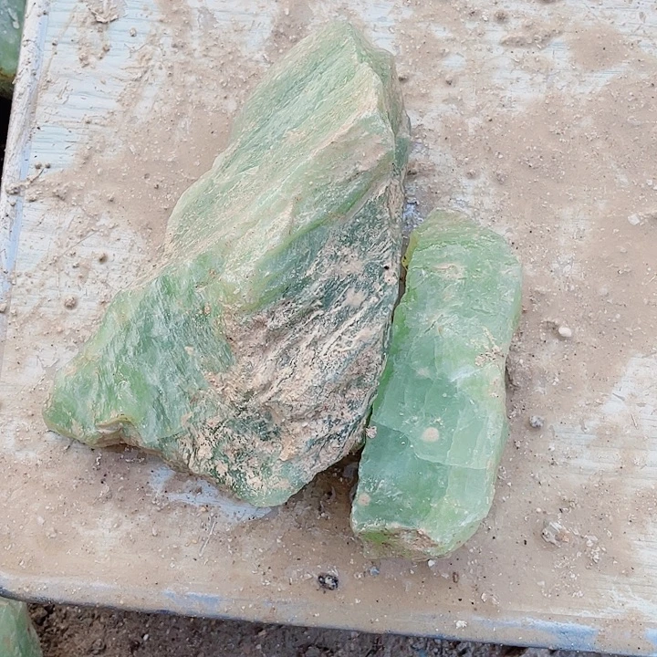 文***华蛇纹石玉未镶嵌天然岫玉多样性发一