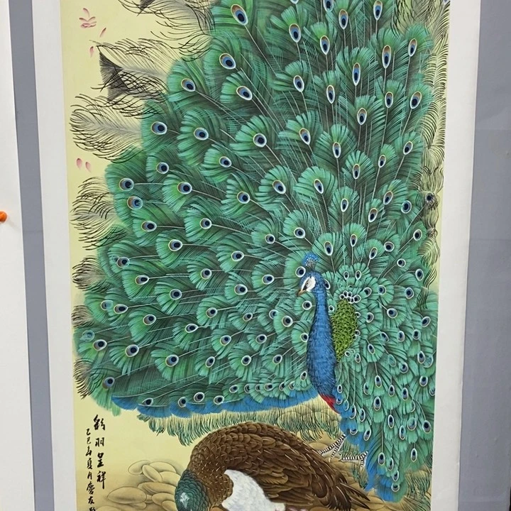 手绘作品等多种形式进行