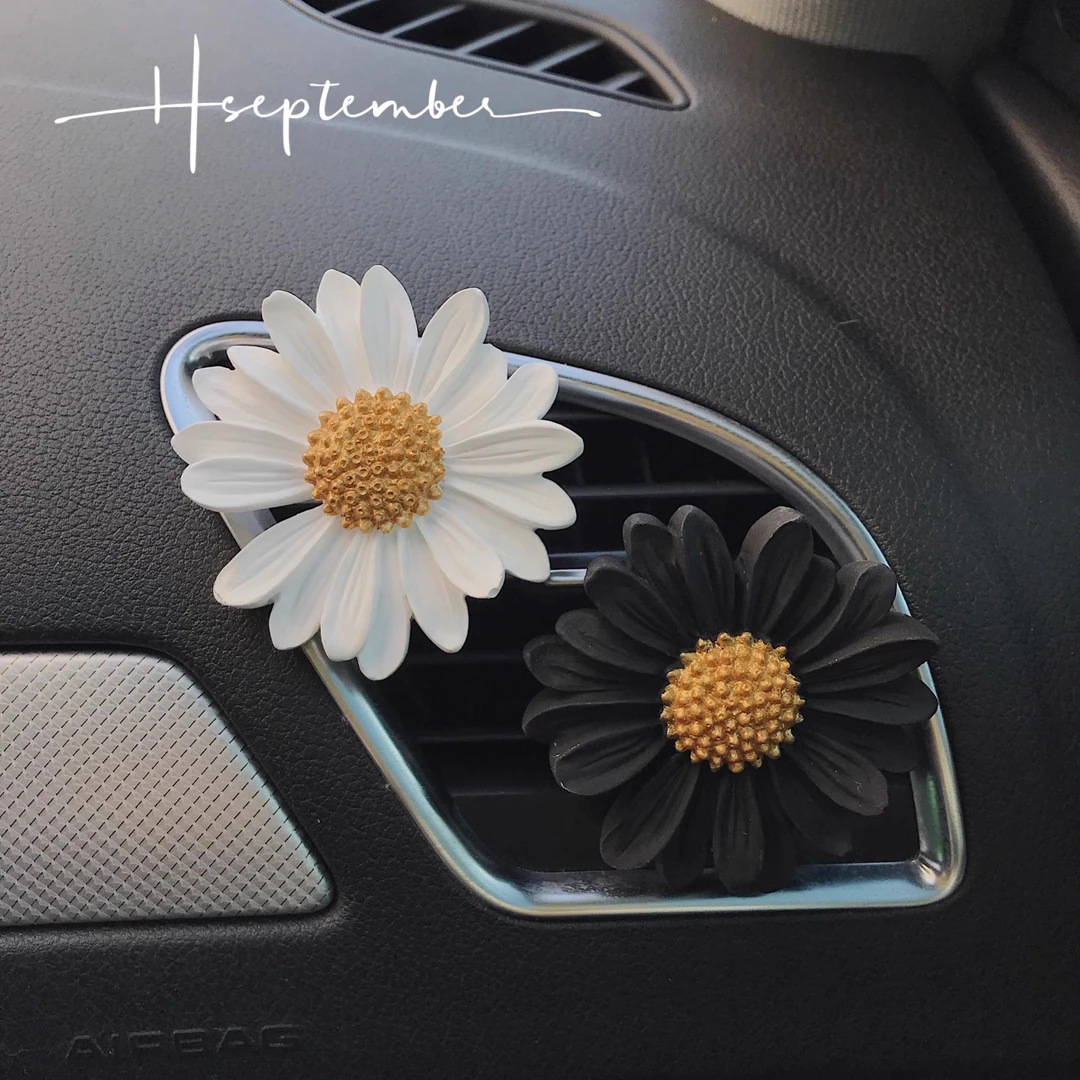 权志龙小雏菊车载香薰扩香石汽车空调出风口装饰去味可爱饰品礼物