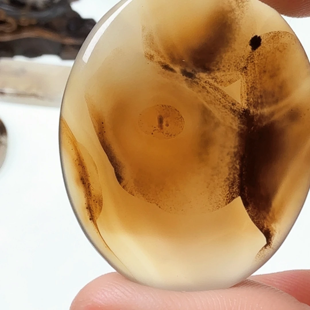 玛瑙/玉髓未镶嵌珠宝半成品