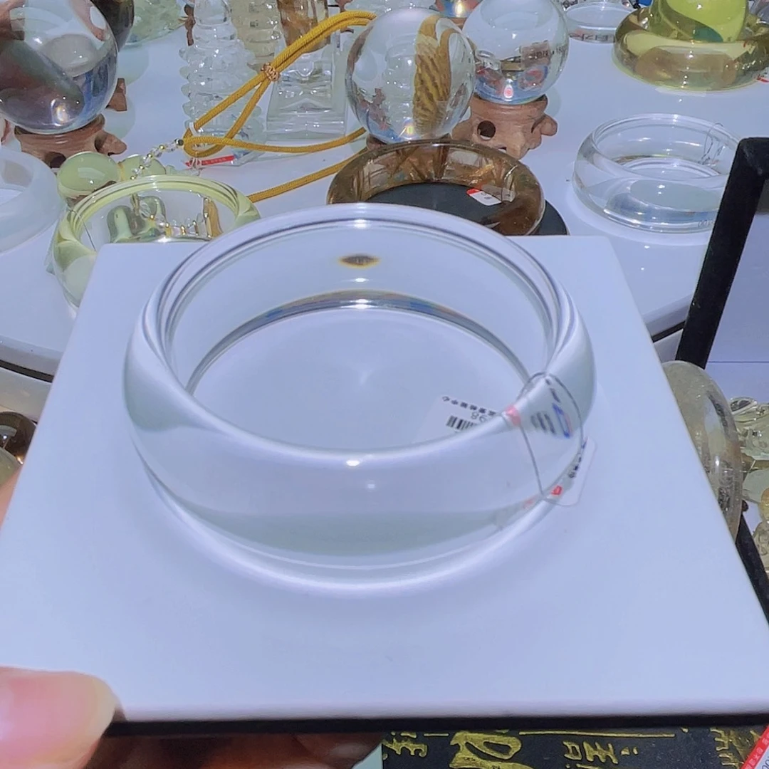 水晶手镯未镶嵌猫***?天然白水晶全净体轮胎52➕内径