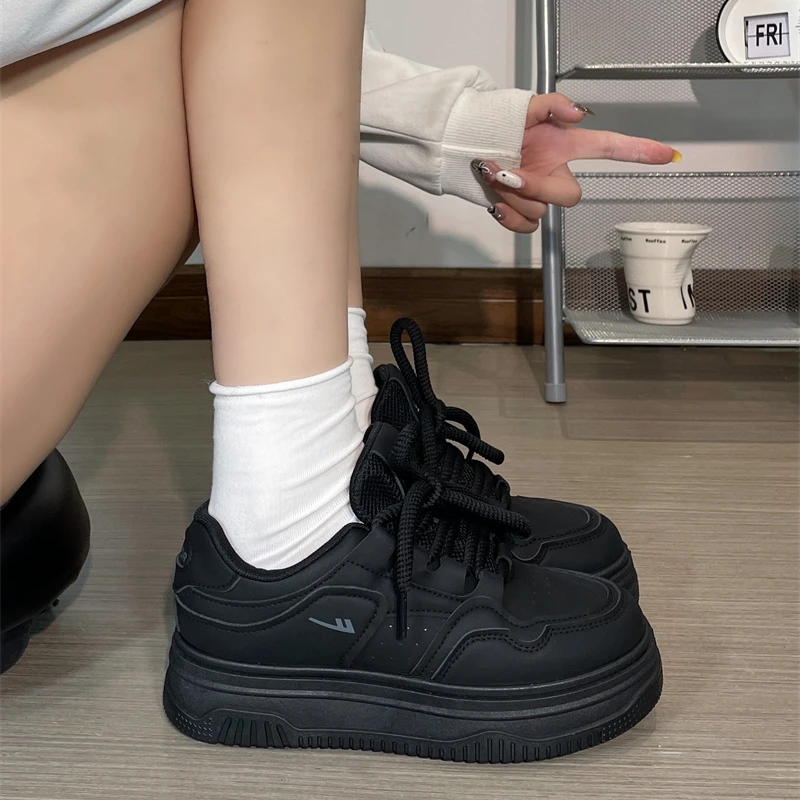 回力厚底黑色板鞋女2025春夏新款爆款小黑鞋轻便百搭休闲全黑女鞋