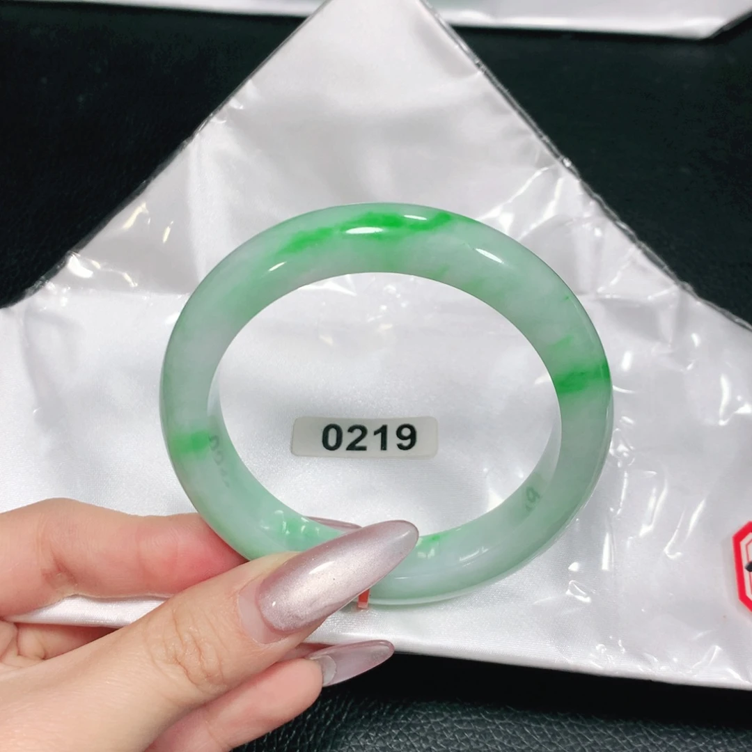 翡翠未镶嵌手镯0219-04